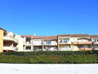 Hôtel Le Stadium à Saint-Cyr-sur-Mer Extérieur photo